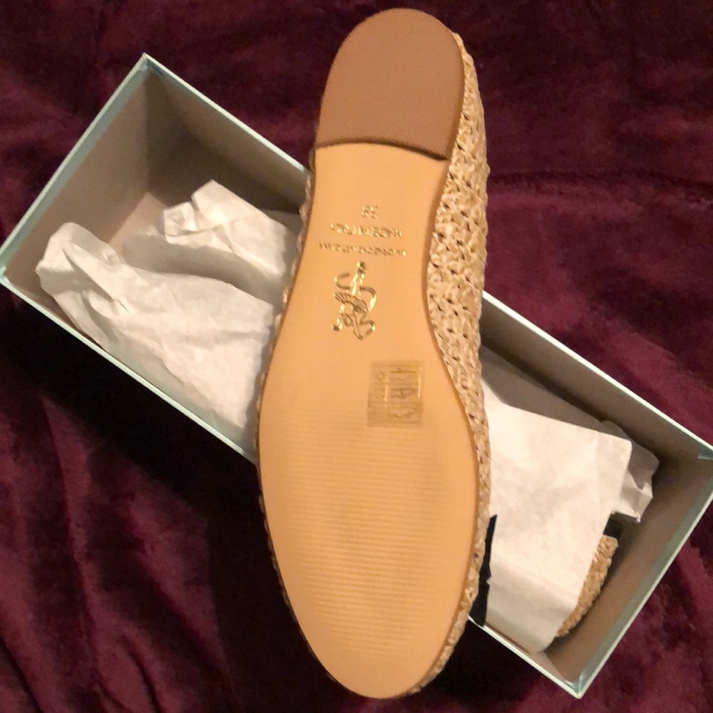 Shoes - Picture 4 of 5